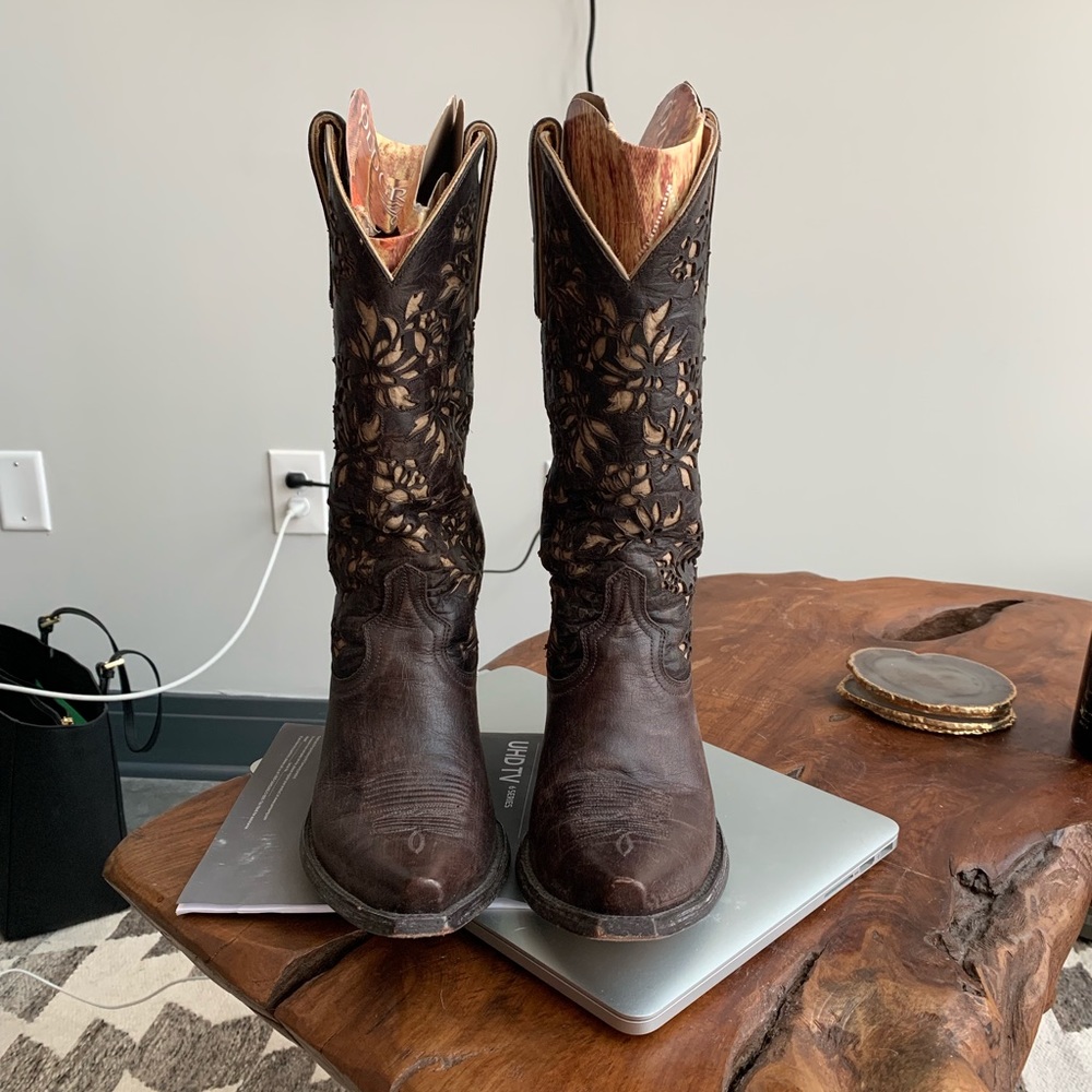 Old Gringo brown boots